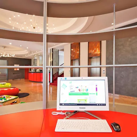 Hotel Toscanini 3*