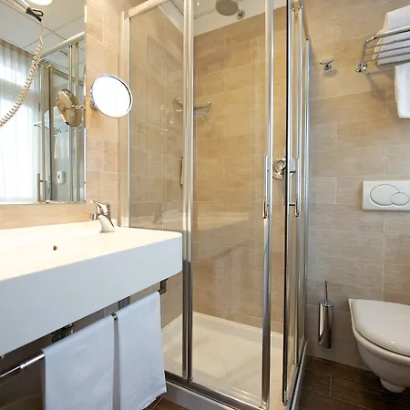 Toscanini 3* פארמה