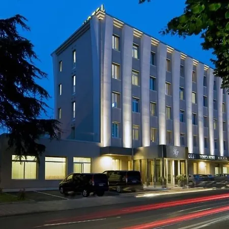 Toscanini 3* Parma