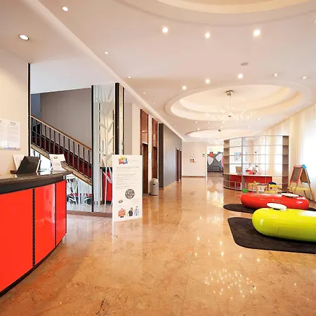 Hotel Toscanini 3*